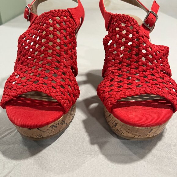 SO Red Sandal Wedge Size 8 - Picture 2 of 6